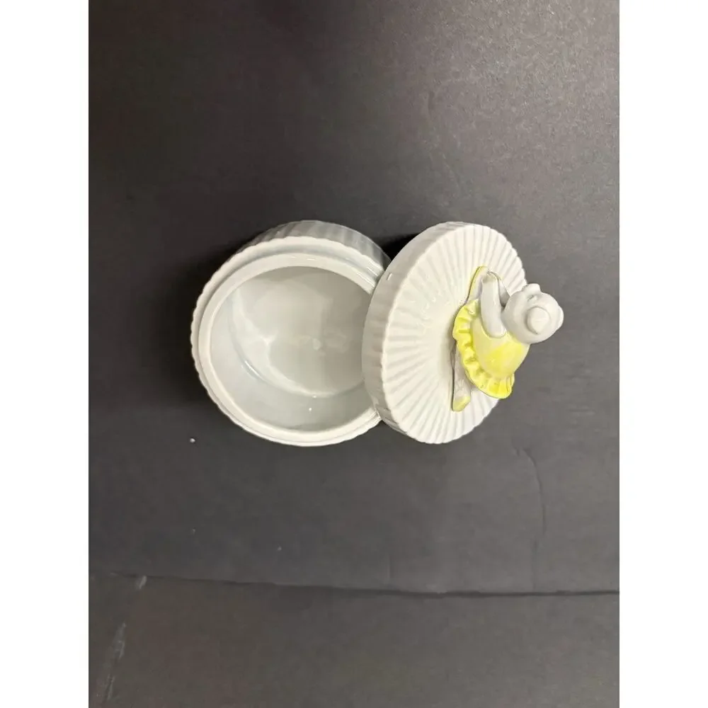 Fitz and Floyd Round Ceramic Trinket Box, White/Yellow, Removable Lid